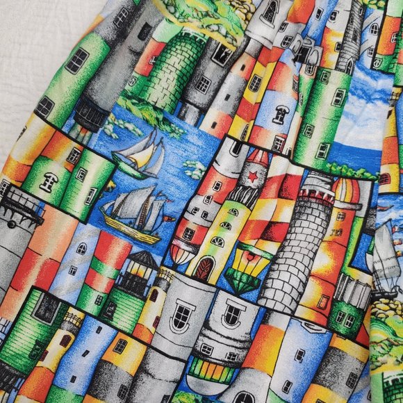 Fun Buildings Town Shorts kids 8/10 - Picture 2 of 7